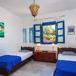 Villa Blue Sapphire