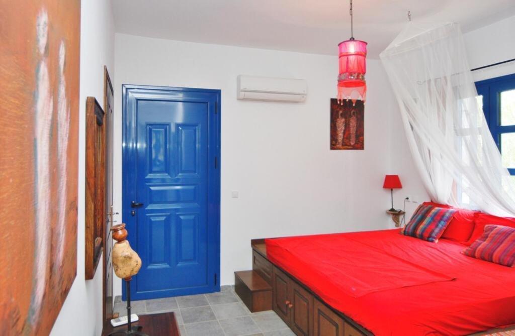 Villa Blue Sapphire