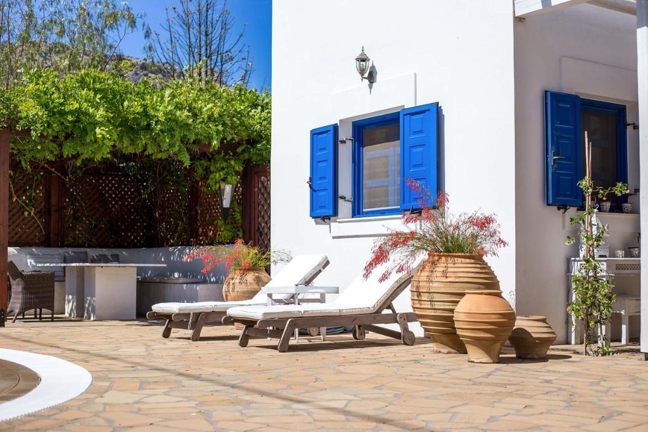 Blue Sapphire Villa Pefki