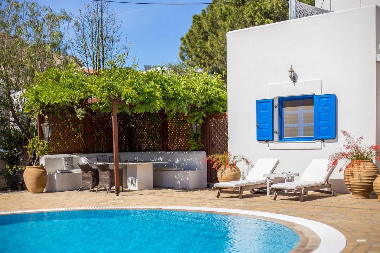 Blue Sapphire Villa Pefki