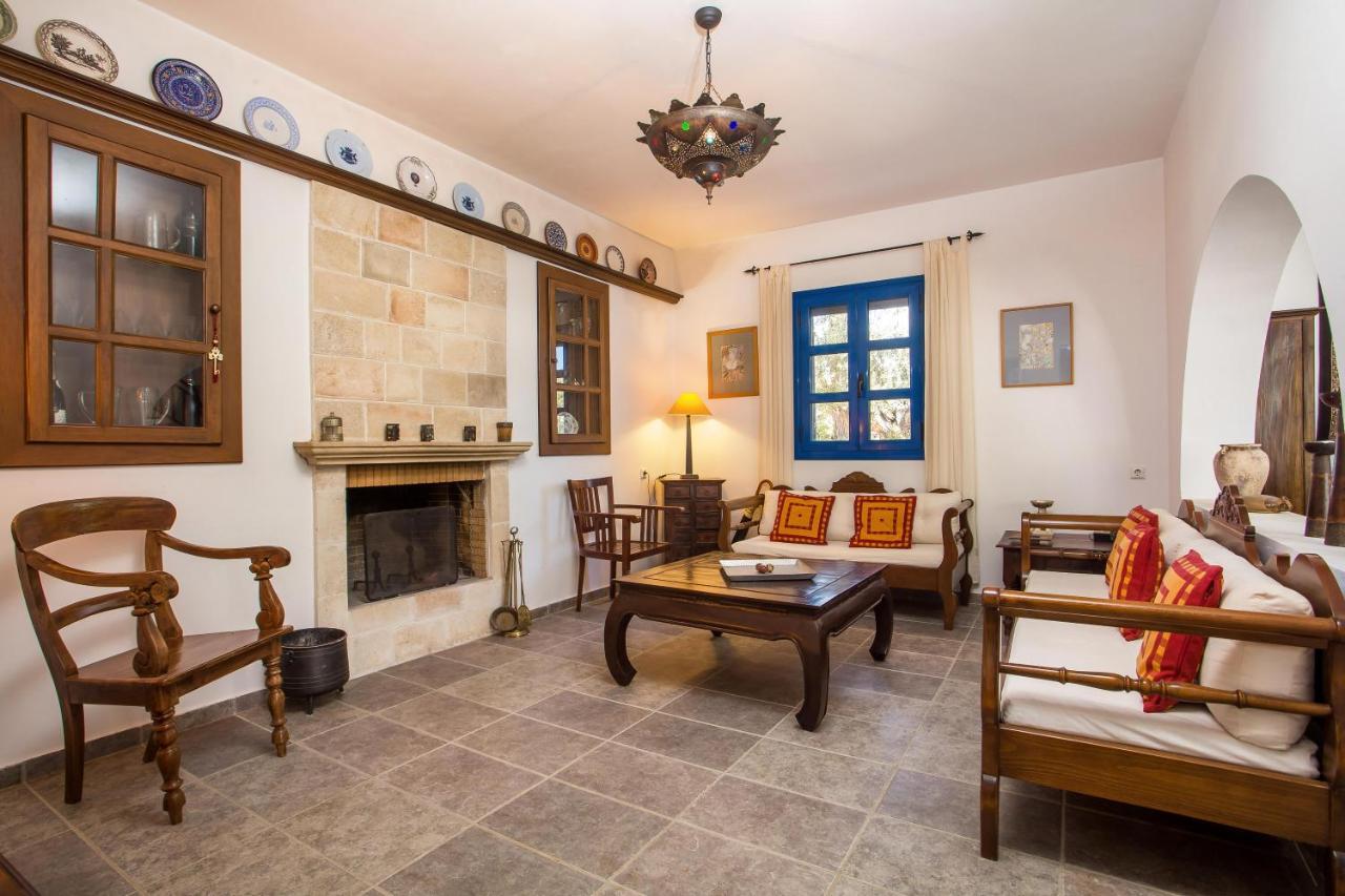 Villa Blue Sapphire